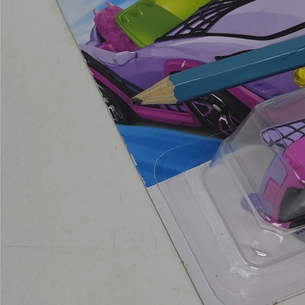 Hot Wheels Monster High Lot 2 Ghoul Mobile 1:64 Pink/Purple Diecast Car Unopened